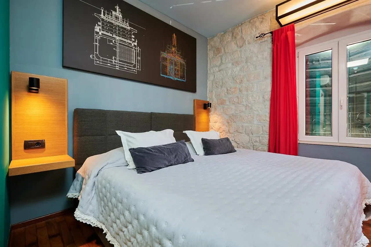 Domus Maritima Hotel Trogir 3*,  Croatia